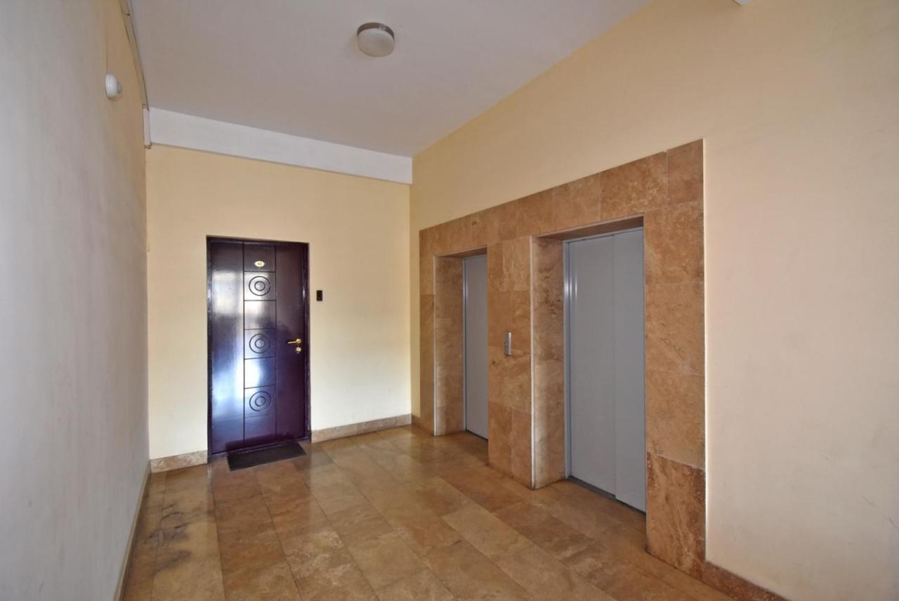 Northern Avenue, 2 Bedrooms Luxury Apartment Hh882 Yerevan Exterior photo